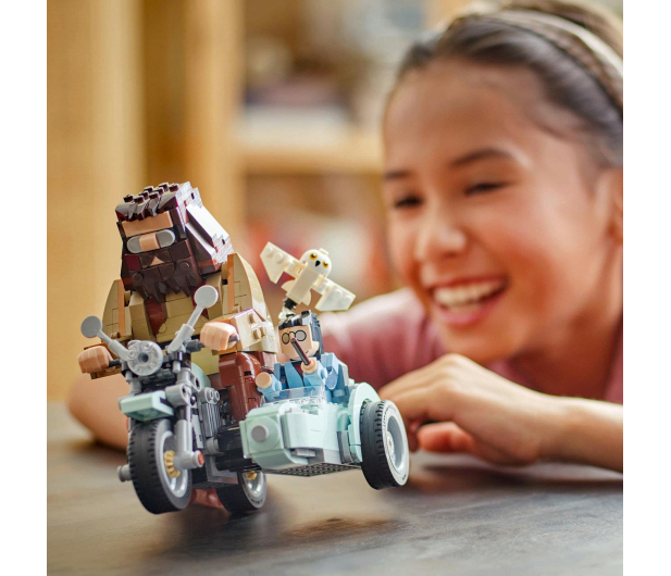LEGO Harry Potter 76443 Przejażdżka motocyklowa Hagrida - 1284243 - zdjęcie 11